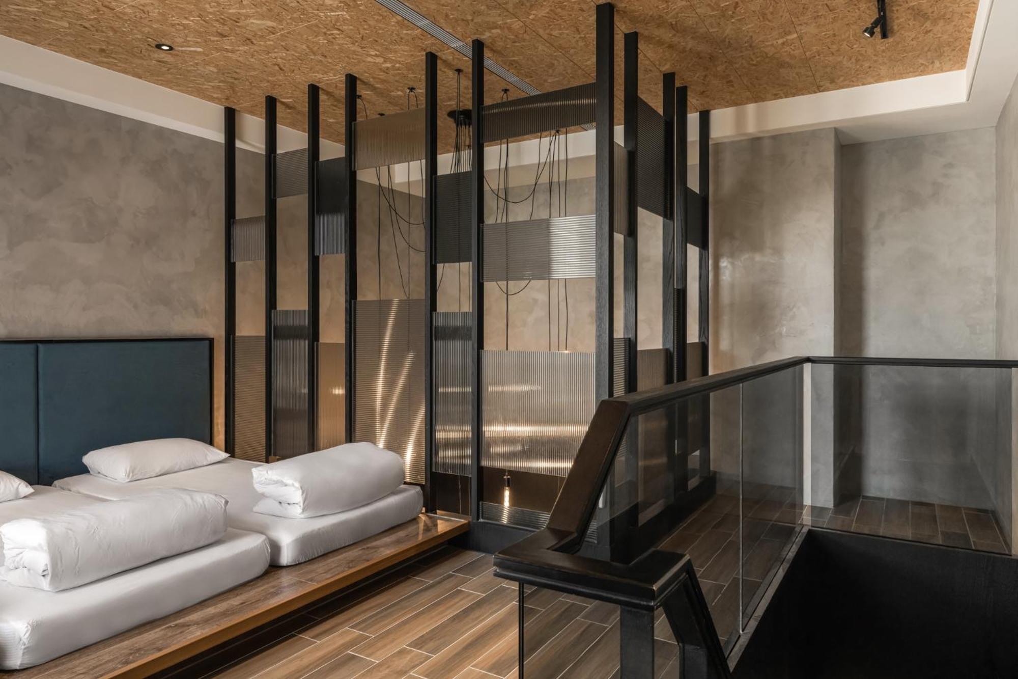 Hotel Leisure 台南行旅-巷弄潮旅 Tainan Exterior foto