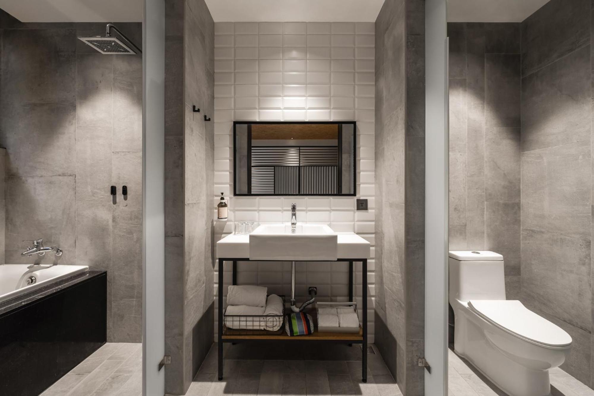 Hotel Leisure 台南行旅-巷弄潮旅 Tainan Exterior foto